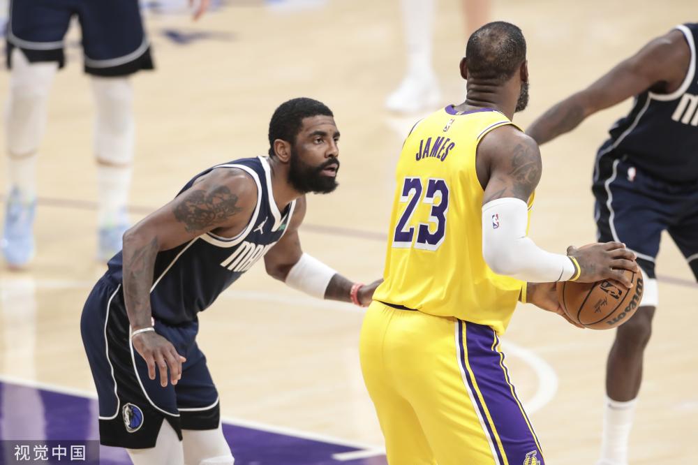 的一致赞誉 的一致赞誉